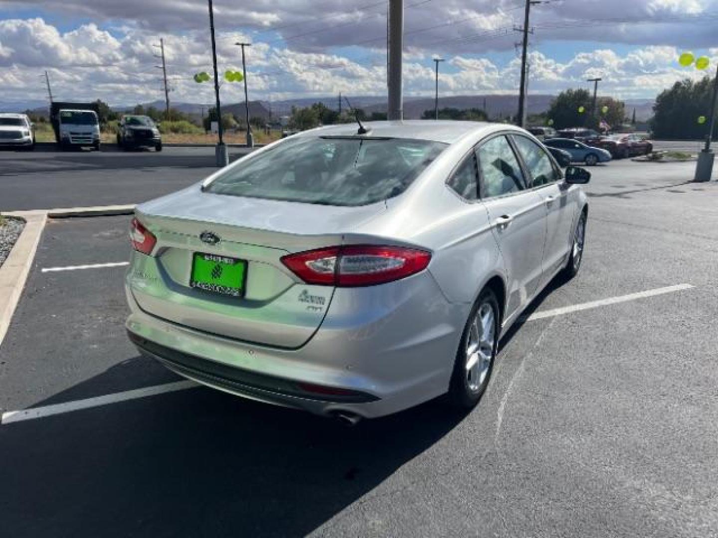 2016 Ingot Silver /Ebony Ford Fusion SE (3FA6P0H74GR) with an EcoBoost 1.5L I-4 gasoline direct injection engine, Automatic transmission, located at 1865 East Red Hills Pkwy, St. George, 84770, (435) 628-0023, 37.120850, -113.543640 - We specialize in helping ALL people get the best financing available. No matter your credit score, good, bad or none we can get you an amazing rate. Had a bankruptcy, divorce, or repossessions? We give you the green light to get your credit back on the road. Low down and affordable payments that fit - Photo#6