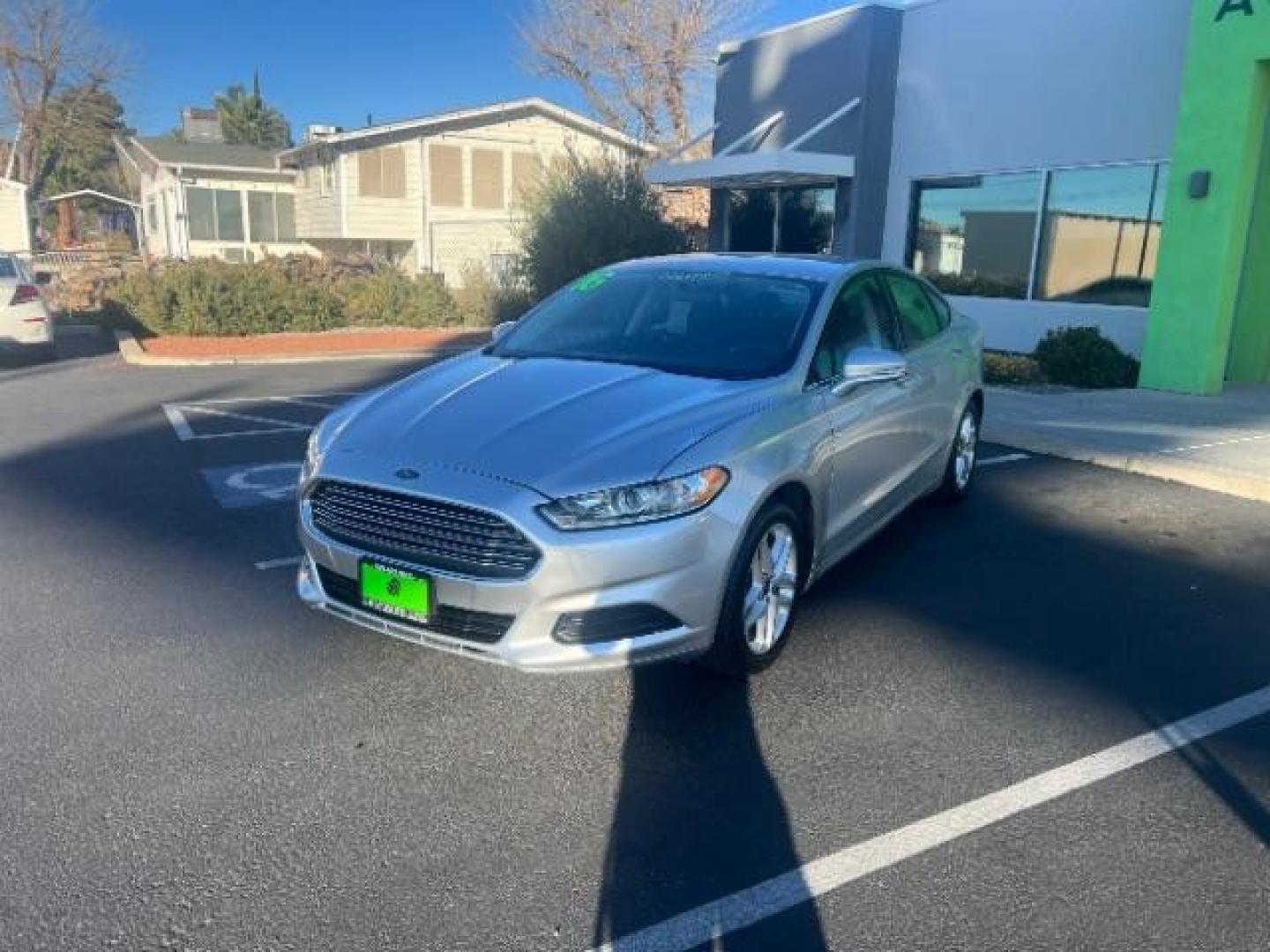 2016 Ingot Silver /Ebony Ford Fusion SE (3FA6P0H74GR) with an EcoBoost 1.5L I-4 gasoline direct injection engine, Automatic transmission, located at 1865 East Red Hills Pkwy, St. George, 84770, (435) 628-0023, 37.120850, -113.543640 - We specialize in helping ALL people get the best financing available. No matter your credit score, good, bad or none we can get you an amazing rate. Had a bankruptcy, divorce, or repossessions? We give you the green light to get your credit back on the road. Low down and affordable payments that fit - Photo#2