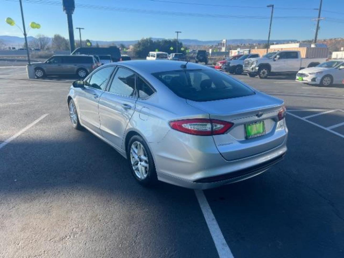 2016 Ingot Silver /Ebony Ford Fusion SE (3FA6P0H74GR) with an EcoBoost 1.5L I-4 gasoline direct injection engine, Automatic transmission, located at 1865 East Red Hills Pkwy, St. George, 84770, (435) 628-0023, 37.120850, -113.543640 - We specialize in helping ALL people get the best financing available. No matter your credit score, good, bad or none we can get you an amazing rate. Had a bankruptcy, divorce, or repossessions? We give you the green light to get your credit back on the road. Low down and affordable payments that fit - Photo#4