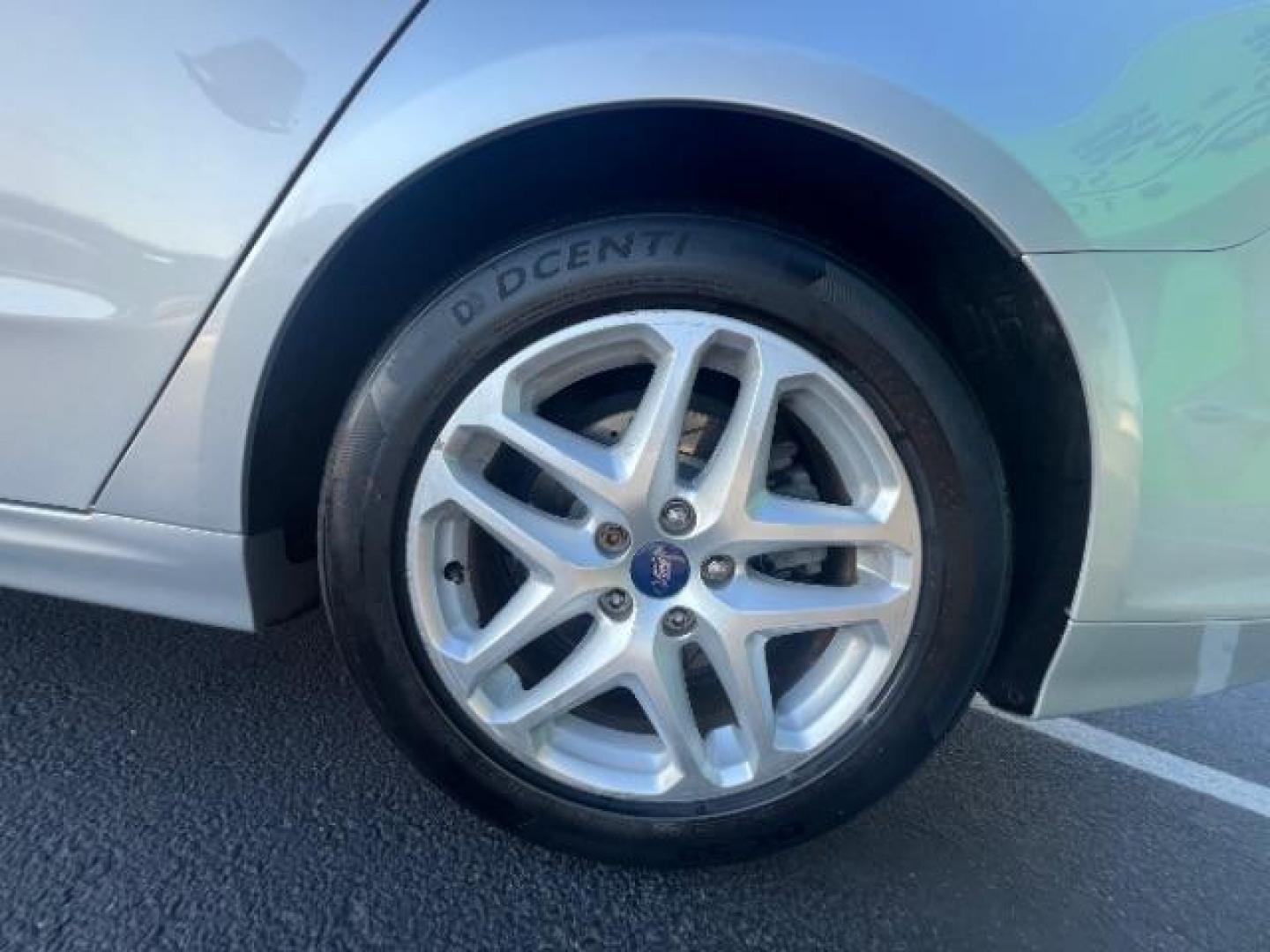 2016 Ingot Silver /Ebony Ford Fusion SE (3FA6P0H74GR) with an EcoBoost 1.5L I-4 gasoline direct injection engine, Automatic transmission, located at 1865 East Red Hills Pkwy, St. George, 84770, (435) 628-0023, 37.120850, -113.543640 - We specialize in helping ALL people get the best financing available. No matter your credit score, good, bad or none we can get you an amazing rate. Had a bankruptcy, divorce, or repossessions? We give you the green light to get your credit back on the road. Low down and affordable payments that fit - Photo#9