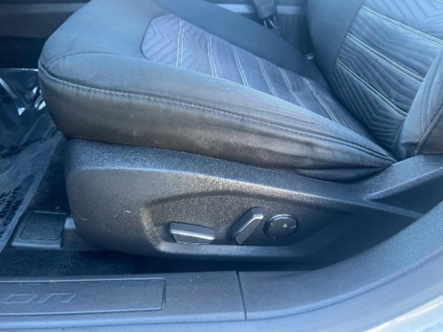 2016 Ingot Silver /Ebony Ford Fusion SE (3FA6P0H74GR) with an EcoBoost 1.5L I-4 gasoline direct injection engine, Automatic transmission, located at 1865 East Red Hills Pkwy, St. George, 84770, (435) 628-0023, 37.120850, -113.543640 - We specialize in helping ALL people get the best financing available. No matter your credit score, good, bad or none we can get you an amazing rate. Had a bankruptcy, divorce, or repossessions? We give you the green light to get your credit back on the road. Low down and affordable payments that fit - Photo#13