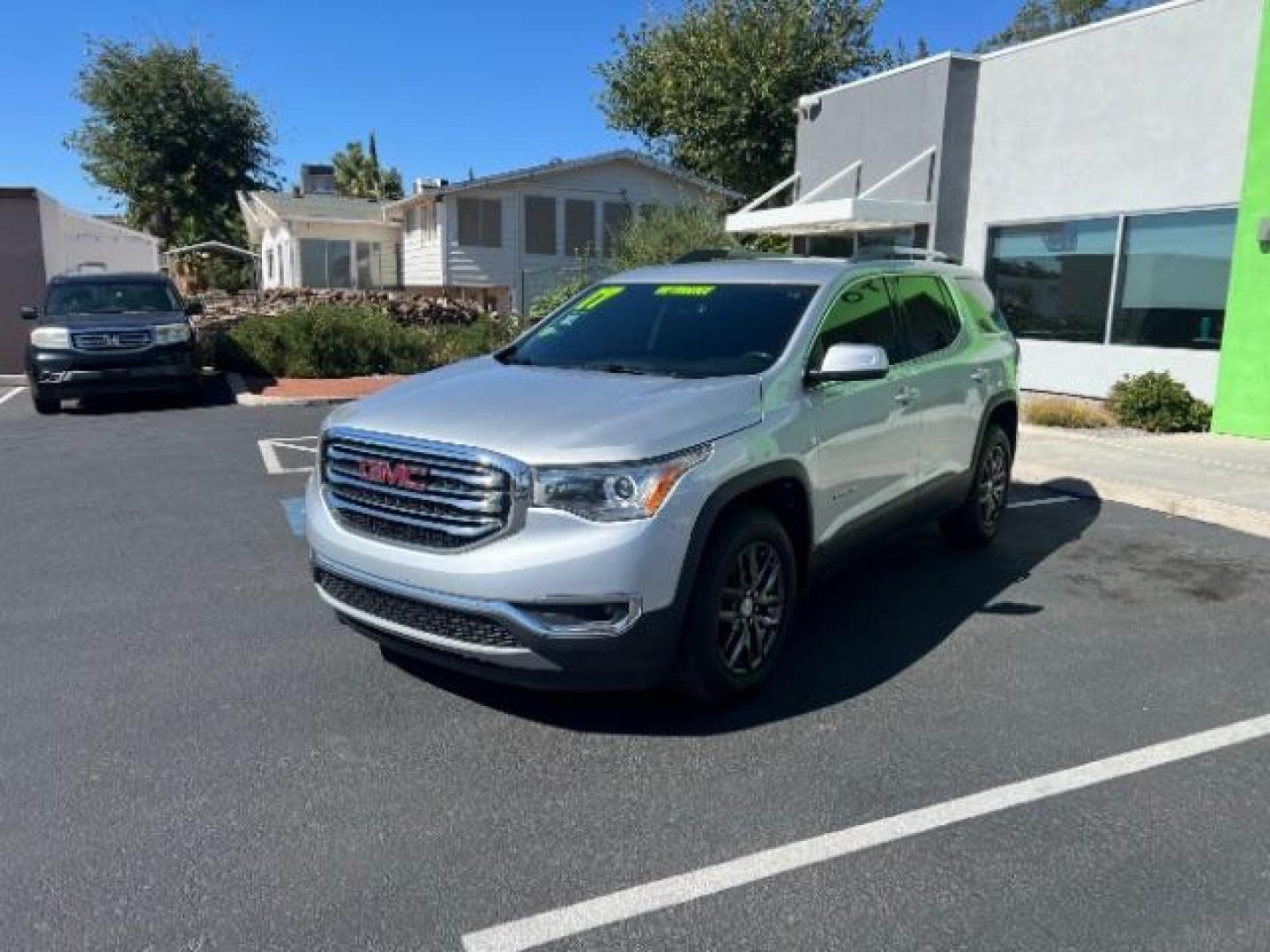 2017 Sparkling Silver Metallic /Jet Black GMC Acadia SLT-1 (1GKKNMLS0HZ) with an 2.5L I-4 gasoline direct injection engine, Automatic transmission, located at 1865 East Red Hills Pkwy, St. George, 84770, (435) 628-0023, 37.120850, -113.543640 - We specialize in helping ALL people get the best financing available. No matter your credit score, good, bad or none we can get you an amazing rate. Had a bankruptcy, divorce, or repossessions? We give you the green light to get your credit back on the road. Low down and affordable payments that fit - Photo#2