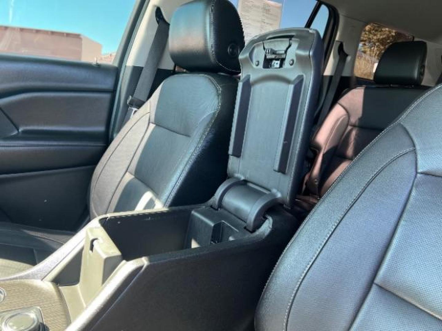 2017 Sparkling Silver Metallic /Jet Black GMC Acadia SLT-1 (1GKKNMLS0HZ) with an 2.5L I-4 gasoline direct injection engine, Automatic transmission, located at 1865 East Red Hills Pkwy, St. George, 84770, (435) 628-0023, 37.120850, -113.543640 - We specialize in helping ALL people get the best financing available. No matter your credit score, good, bad or none we can get you an amazing rate. Had a bankruptcy, divorce, or repossessions? We give you the green light to get your credit back on the road. Low down and affordable payments that fit - Photo#19