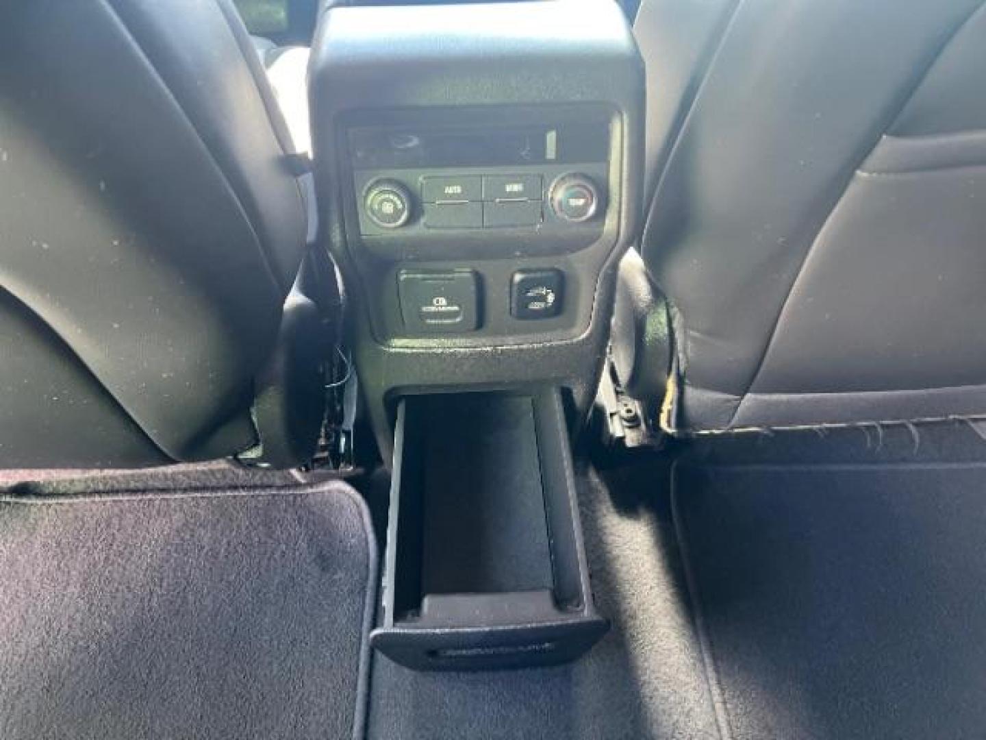 2017 Sparkling Silver Metallic /Jet Black GMC Acadia SLT-1 (1GKKNMLS0HZ) with an 2.5L I-4 gasoline direct injection engine, Automatic transmission, located at 1865 East Red Hills Pkwy, St. George, 84770, (435) 628-0023, 37.120850, -113.543640 - We specialize in helping ALL people get the best financing available. No matter your credit score, good, bad or none we can get you an amazing rate. Had a bankruptcy, divorce, or repossessions? We give you the green light to get your credit back on the road. Low down and affordable payments that fit - Photo#22