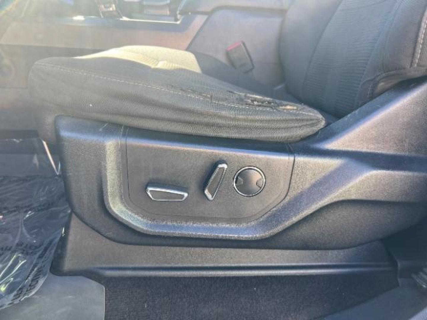 2016 Lithium Gray /Medium Earth Gray Ford F-150 XLT (1FTEW1EG2GF) with an 3.5L V-6 DOHC engine, Automatic transmission, located at 1865 East Red Hills Pkwy, St. George, 84770, (435) 628-0023, 37.120850, -113.543640 - We specialize in helping ALL people get the best financing available. No matter your credit score, good, bad or none we can get you an amazing rate. Had a bankruptcy, divorce, or repossessions? We give you the green light to get your credit back on the road. Low down and affordable payments that fit - Photo#13