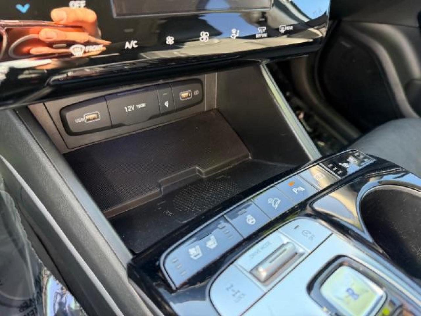 2023 Serenity White Pearl /Black Hyundai Tucson Limited (5NMJECAEXPH) with an Smartstream 2.5L I-4 port/direct injection engine, located at 1865 East Red Hills Pkwy, St. George, 84770, (435) 628-0023, 37.120850, -113.543640 - We specialize in helping ALL people get the best financing available. No matter your credit score, good, bad or none we can get you an amazing rate. Had a bankruptcy, divorce, or repossessions? We give you the green light to get your credit back on the road. Low down and affordable payments that fit - Photo#19