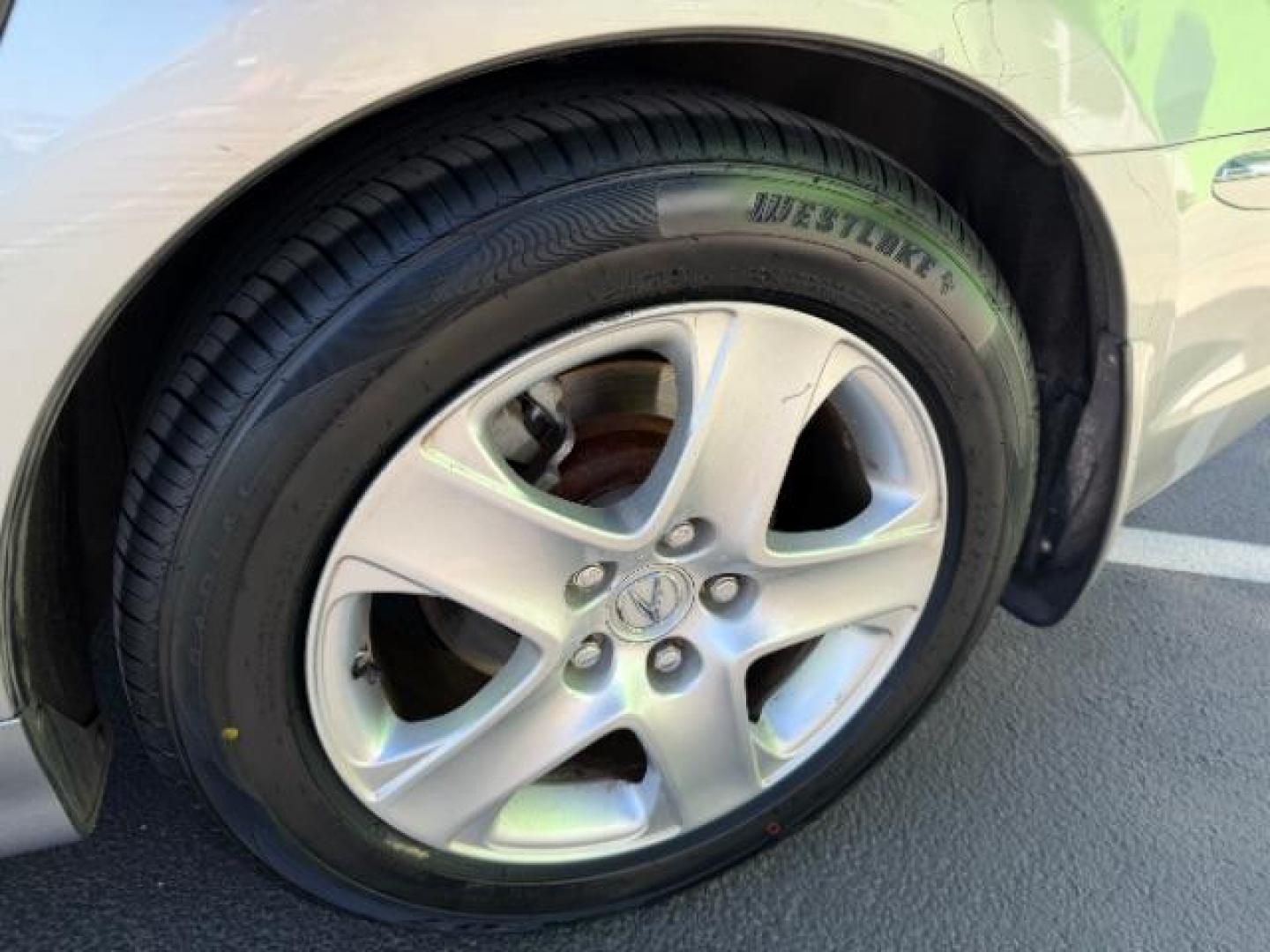 2007 Lakeshore Silver Metallic /Parchment Acura RL 3.5 (JH4KB16647C) with an 3.5L V-6 VTEC variable valve control engine, Automatic transmission, located at 940 North Main Street, Cedar City, UT, 84720, (435) 628-0023, 37.692936, -113.061897 - We specialize in helping ALL people get the best financing available. No matter your credit score, good, bad or none we can get you an amazing rate. Had a bankruptcy, divorce, or repossessions? We give you the green light to get your credit back on the road. Low down and affordable payments that fit - Photo#12