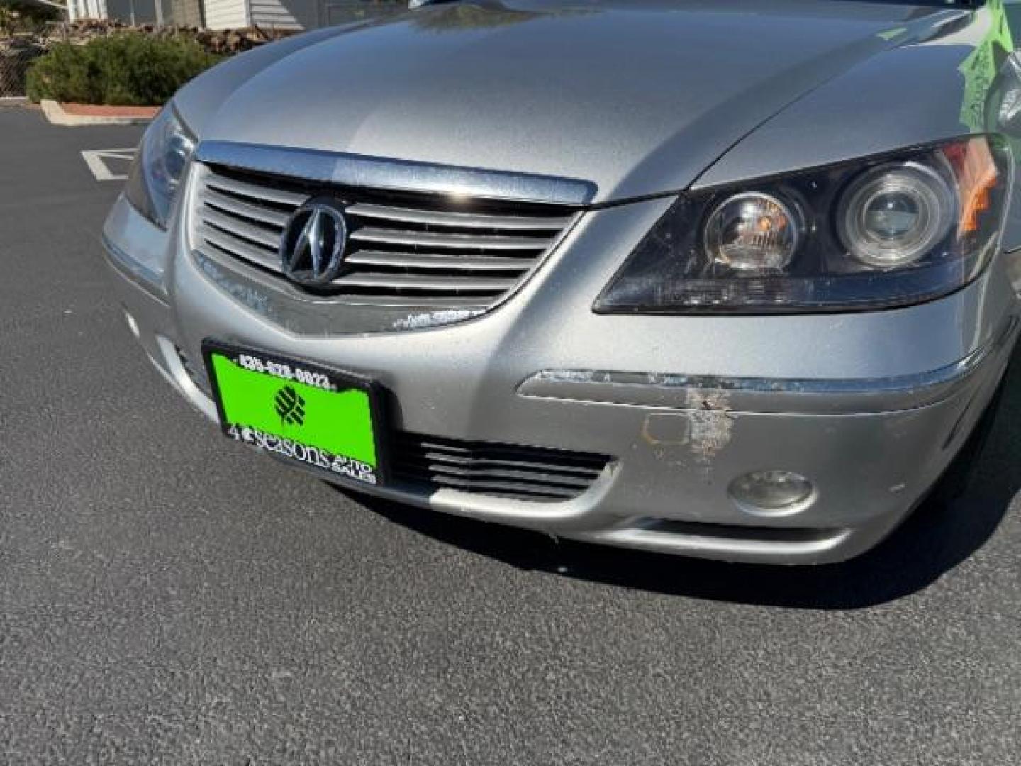 2007 Lakeshore Silver Metallic /Parchment Acura RL 3.5 (JH4KB16647C) with an 3.5L V-6 VTEC variable valve control engine, Automatic transmission, located at 940 North Main Street, Cedar City, UT, 84720, (435) 628-0023, 37.692936, -113.061897 - We specialize in helping ALL people get the best financing available. No matter your credit score, good, bad or none we can get you an amazing rate. Had a bankruptcy, divorce, or repossessions? We give you the green light to get your credit back on the road. Low down and affordable payments that fit - Photo#22