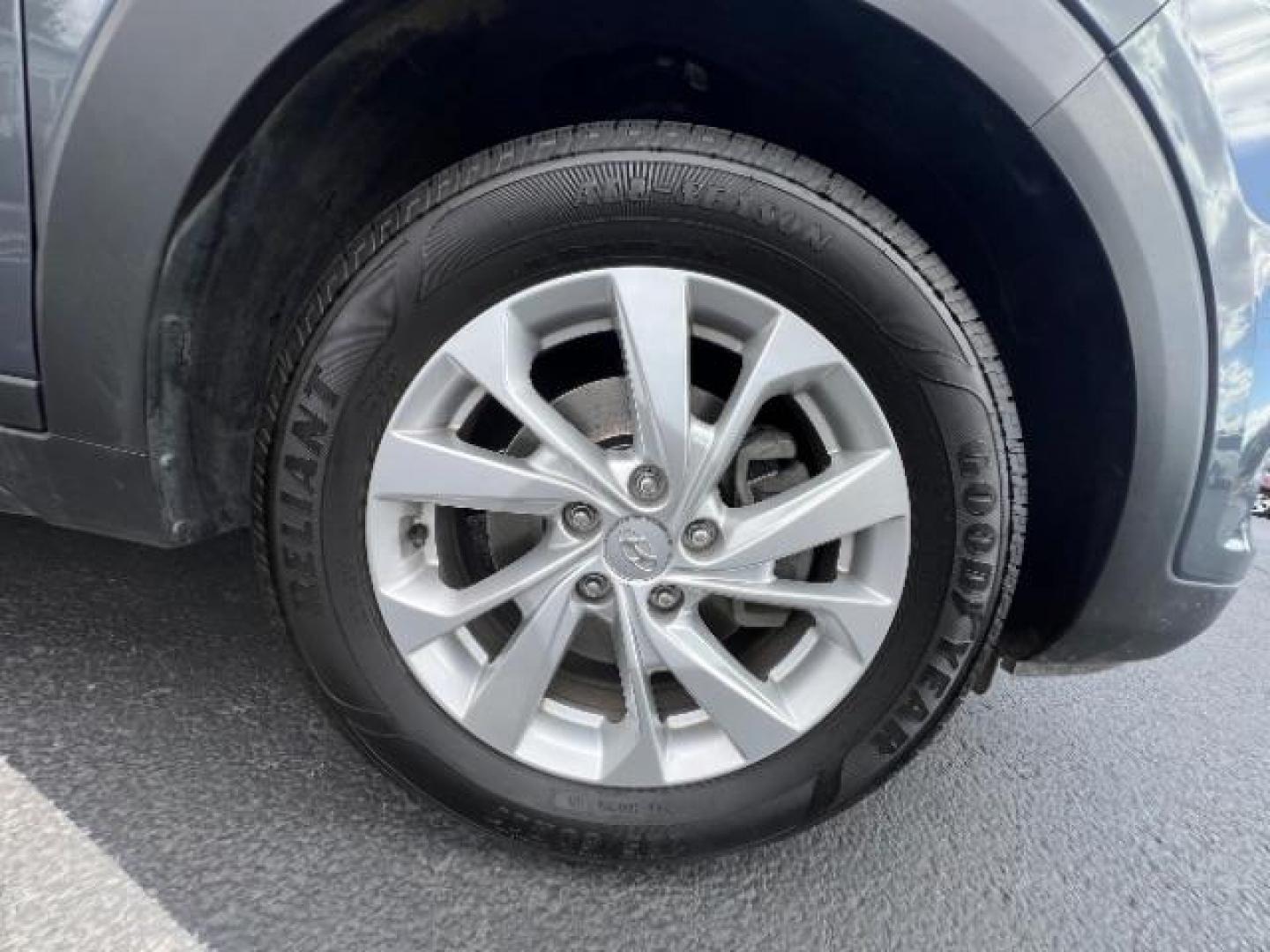 2019 Coliseum Gray /Black Hyundai Tucson SE (KM8J2CA44KU) with an Nu 2L I-4 gasoline direct injection engine, Automatic transmission, located at 1865 East Red Hills Pkwy, St. George, 84770, (435) 628-0023, 37.120850, -113.543640 - We specialize in helping ALL people get the best financing available. No matter your credit score, good, bad or none we can get you an amazing rate. Had a bankruptcy, divorce, or repossessions? We give you the green light to get your credit back on the road. Low down and affordable payments that fit - Photo#8
