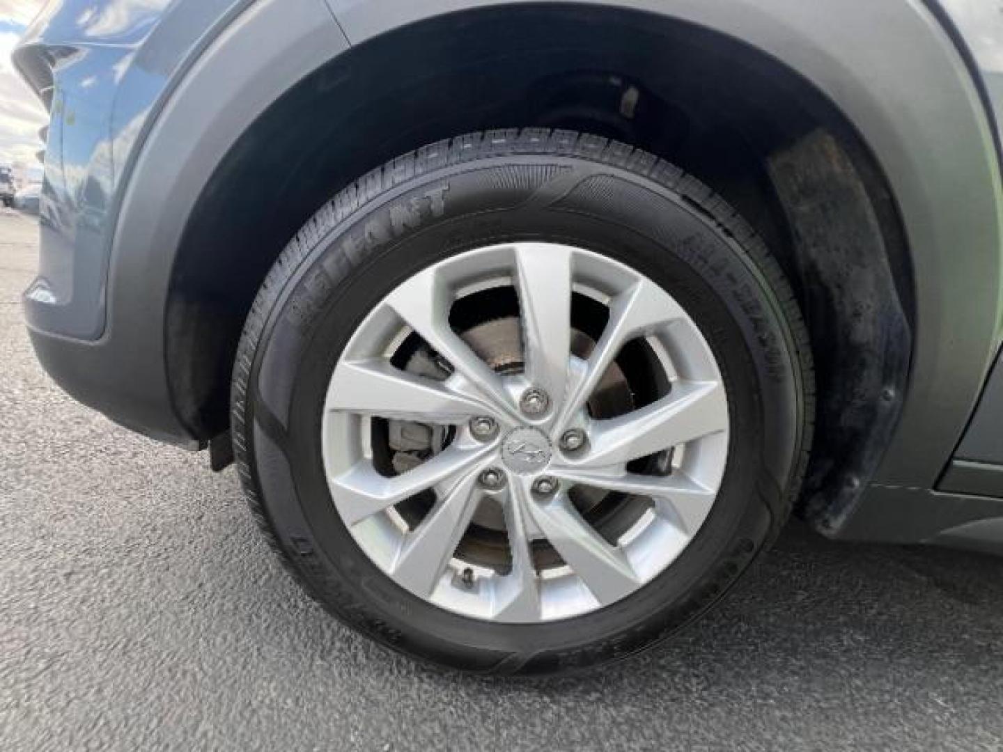 2019 Coliseum Gray /Black Hyundai Tucson SE (KM8J2CA44KU) with an Nu 2L I-4 gasoline direct injection engine, Automatic transmission, located at 1865 East Red Hills Pkwy, St. George, 84770, (435) 628-0023, 37.120850, -113.543640 - We specialize in helping ALL people get the best financing available. No matter your credit score, good, bad or none we can get you an amazing rate. Had a bankruptcy, divorce, or repossessions? We give you the green light to get your credit back on the road. Low down and affordable payments that fit - Photo#9