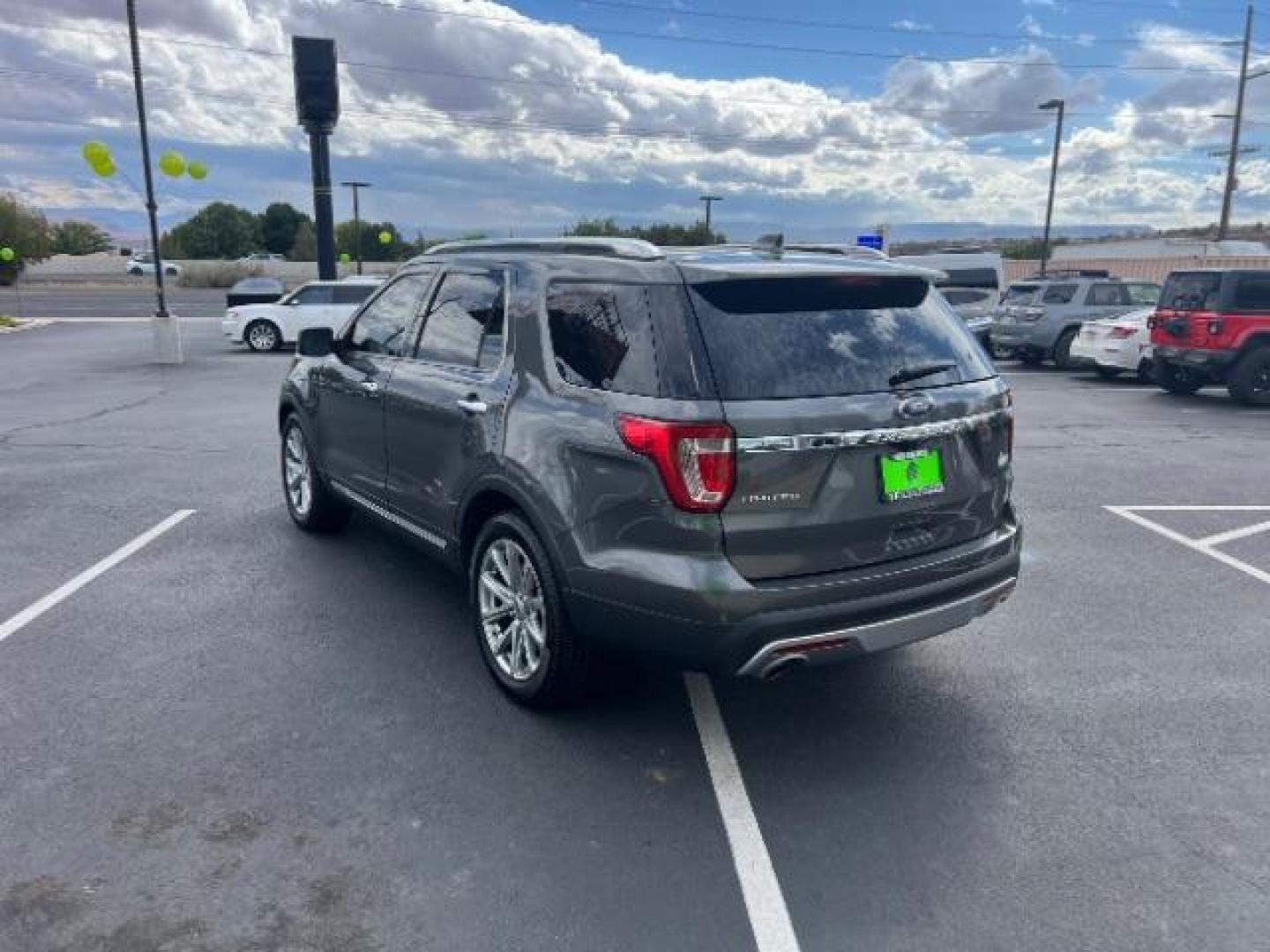 2016 Magnetic Metallic /Ebony Black Ford Explorer Limited (1FM5K7F89GG) with an EcoBoost 2.3L I-4 gasoline direct injection engine, Automatic transmission, located at 1865 East Red Hills Pkwy, St. George, 84770, (435) 628-0023, 37.120850, -113.543640 - Photo#4