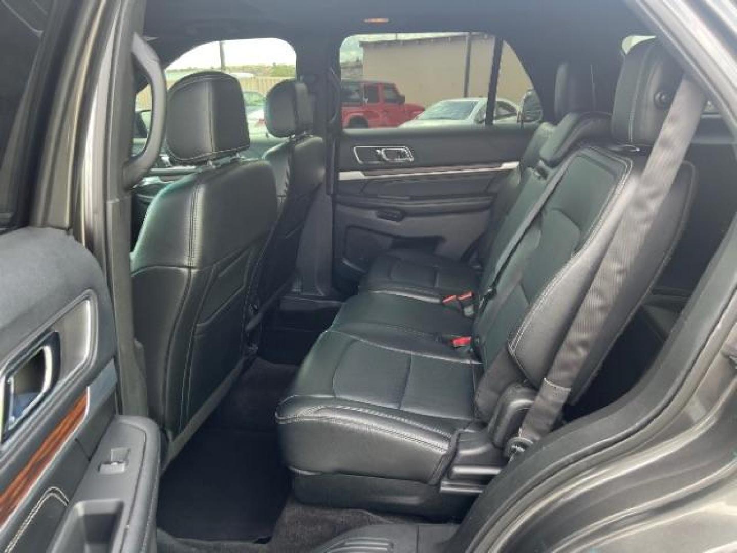 2016 Magnetic Metallic /Ebony Black Ford Explorer Limited (1FM5K7F89GG) with an EcoBoost 2.3L I-4 gasoline direct injection engine, Automatic transmission, located at 1865 East Red Hills Pkwy, St. George, 84770, (435) 628-0023, 37.120850, -113.543640 - Photo#21