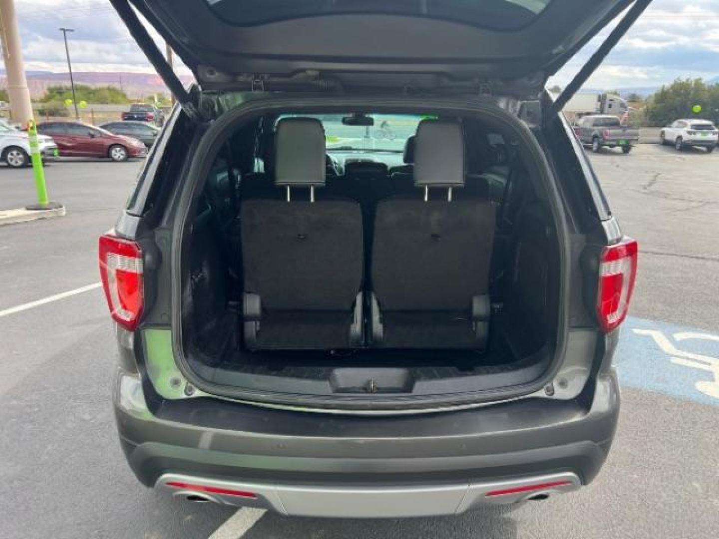 2016 Magnetic Metallic /Ebony Black Ford Explorer Limited (1FM5K7F89GG) with an EcoBoost 2.3L I-4 gasoline direct injection engine, Automatic transmission, located at 1865 East Red Hills Pkwy, St. George, 84770, (435) 628-0023, 37.120850, -113.543640 - Photo#28