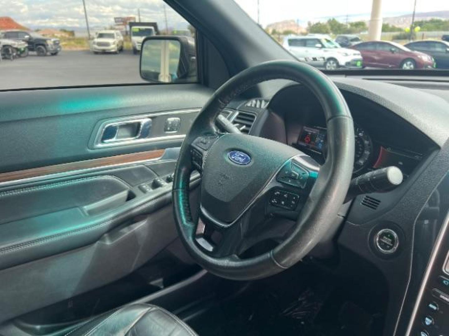 2016 Magnetic Metallic /Ebony Black Ford Explorer Limited (1FM5K7F89GG) with an EcoBoost 2.3L I-4 gasoline direct injection engine, Automatic transmission, located at 1865 East Red Hills Pkwy, St. George, 84770, (435) 628-0023, 37.120850, -113.543640 - Photo#34