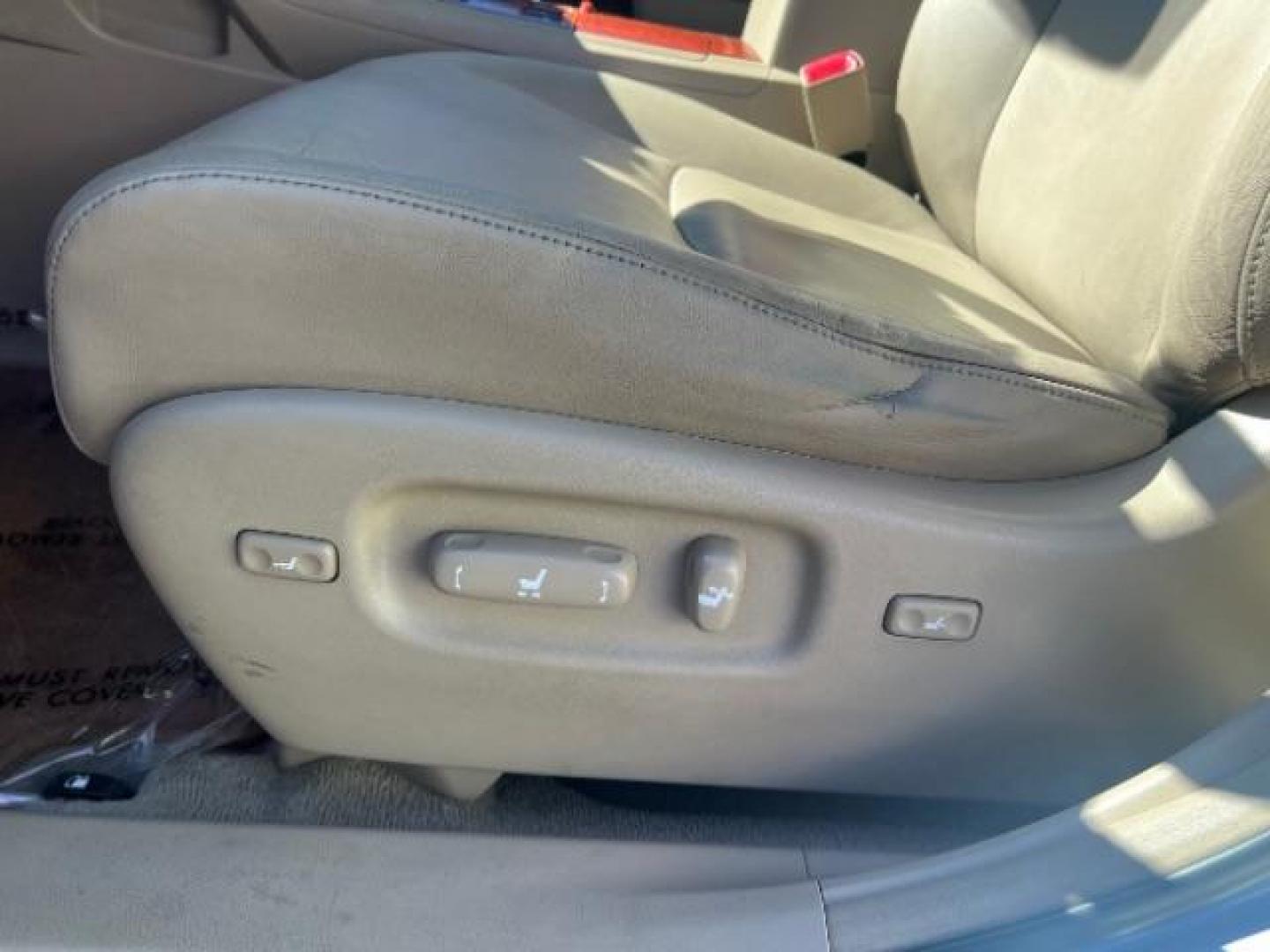 2008 Wave Line Pearl /Sand Beige Toyota Highlander Limited (JTEES42A582) with an 3.5L V-6 DOHC engine, Automatic transmission, located at 1865 East Red Hills Pkwy, St. George, 84770, (435) 628-0023, 37.120850, -113.543640 - We specialize in helping ALL people get the best financing available. No matter your credit score, good, bad or none we can get you an amazing rate. Had a bankruptcy, divorce, or repossessions? We give you the green light to get your credit back on the road. Low down and affordable payments that fit - Photo#13