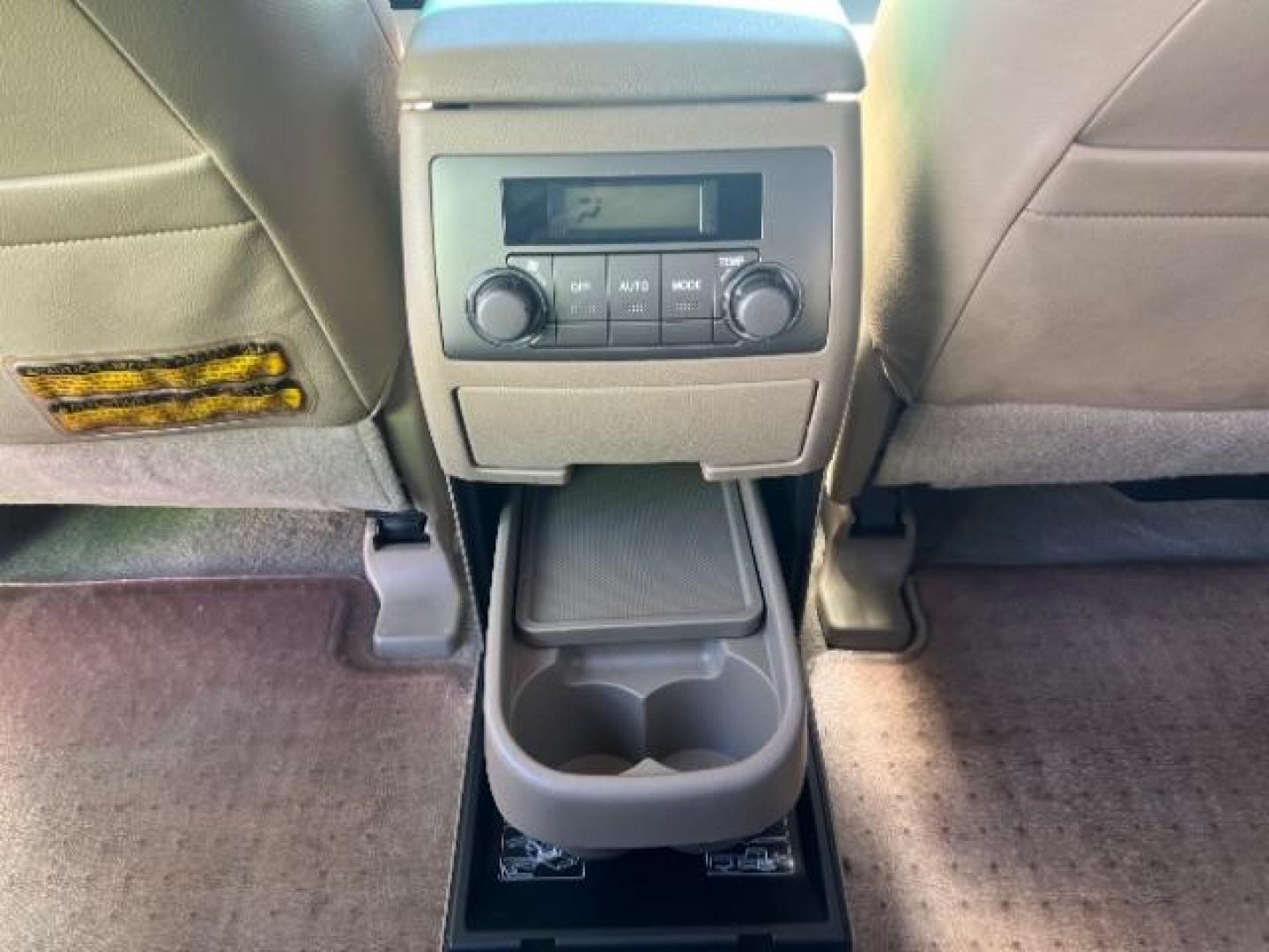 2008 Wave Line Pearl /Sand Beige Toyota Highlander Limited (JTEES42A582) with an 3.5L V-6 DOHC engine, Automatic transmission, located at 1865 East Red Hills Pkwy, St. George, 84770, (435) 628-0023, 37.120850, -113.543640 - We specialize in helping ALL people get the best financing available. No matter your credit score, good, bad or none we can get you an amazing rate. Had a bankruptcy, divorce, or repossessions? We give you the green light to get your credit back on the road. Low down and affordable payments that fit - Photo#23