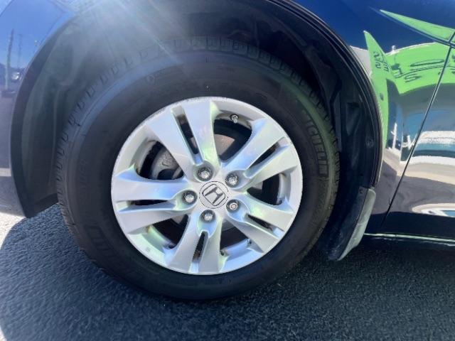 2008 Royal Blue Pearl /Black Honda Accord 2.4 LX-P (1HGCP26438A) with an 2.4L I-4 DOHC engine, AUTOMATIC transmission, located at 1865 East Red Hills Pkwy, St. George, 84770, (435) 628-0023, 37.120850, -113.543640- Photo#10