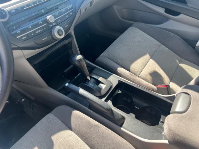 2008 Royal Blue Pearl /Black Honda Accord 2.4 LX-P (1HGCP26438A) with an 2.4L I-4 DOHC engine, AUTOMATIC transmission, located at 1865 East Red Hills Pkwy, St. George, 84770, (435) 628-0023, 37.120850, -113.543640- Photo#18