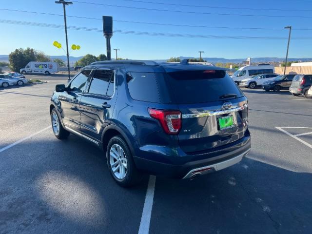 2016 Blue Jeans Metallic /Ebony Black Ford Explorer XLT (1FM5K7D81GG) with an EcoBoost 2.3L I-4 gasoline direct injection engine, Automatic transmission, located at 1865 East Red Hills Pkwy, St. George, 84770, (435) 628-0023, 37.120850, -113.543640 - We specialize in helping ALL people get the best financing available. No matter your credit score, good, bad or none we can get you an amazing rate. Had a bankruptcy, divorce, or repossessions? We give you the green light to get your credit back on the road. Low down and affordable payments that fit - Photo#4