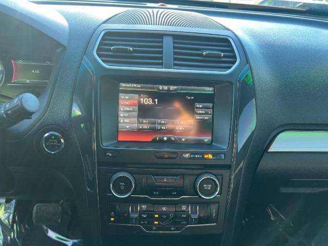 2016 Blue Jeans Metallic /Ebony Black Ford Explorer XLT (1FM5K7D81GG) with an EcoBoost 2.3L I-4 gasoline direct injection engine, Automatic transmission, located at 1865 East Red Hills Pkwy, St. George, 84770, (435) 628-0023, 37.120850, -113.543640 - We specialize in helping ALL people get the best financing available. No matter your credit score, good, bad or none we can get you an amazing rate. Had a bankruptcy, divorce, or repossessions? We give you the green light to get your credit back on the road. Low down and affordable payments that fit - Photo#17