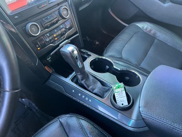 2016 Blue Jeans Metallic /Ebony Black Ford Explorer XLT (1FM5K7D81GG) with an EcoBoost 2.3L I-4 gasoline direct injection engine, Automatic transmission, located at 1865 East Red Hills Pkwy, St. George, 84770, (435) 628-0023, 37.120850, -113.543640 - We specialize in helping ALL people get the best financing available. No matter your credit score, good, bad or none we can get you an amazing rate. Had a bankruptcy, divorce, or repossessions? We give you the green light to get your credit back on the road. Low down and affordable payments that fit - Photo#18