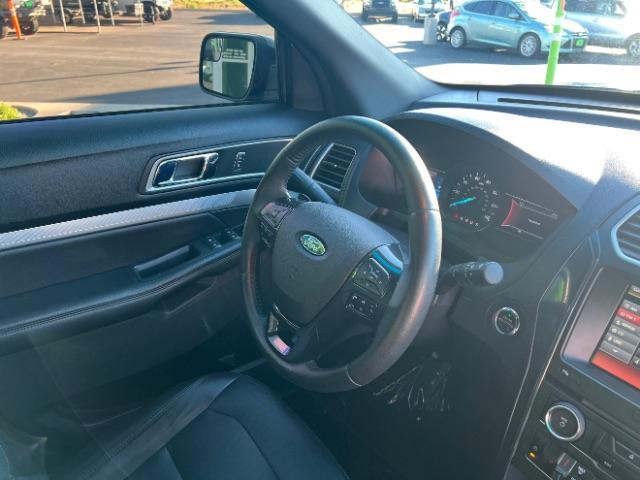 2016 Blue Jeans Metallic /Ebony Black Ford Explorer XLT (1FM5K7D81GG) with an EcoBoost 2.3L I-4 gasoline direct injection engine, Automatic transmission, located at 1865 East Red Hills Pkwy, St. George, 84770, (435) 628-0023, 37.120850, -113.543640 - We specialize in helping ALL people get the best financing available. No matter your credit score, good, bad or none we can get you an amazing rate. Had a bankruptcy, divorce, or repossessions? We give you the green light to get your credit back on the road. Low down and affordable payments that fit - Photo#33