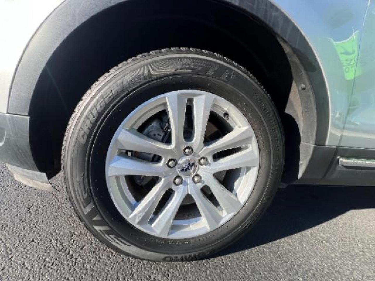 2018 Ingot Silver Metallic /Medium Stone/Medium Light Stone Ford Explorer XLT (1FM5K8D84JG) with an EcoBoost 2.3L I-4 gasoline direct injection engine, Automatic transmission, located at 1865 East Red Hills Pkwy, St. George, 84770, (435) 628-0023, 37.120850, -113.543640 - We specialize in helping ALL people get the best financing available. No matter your credit score, good, bad or none we can get you an amazing rate. Had a bankruptcy, divorce, or repossessions? We give you the green light to get your credit back on the road. Low down and affordable payments that fit - Photo#11