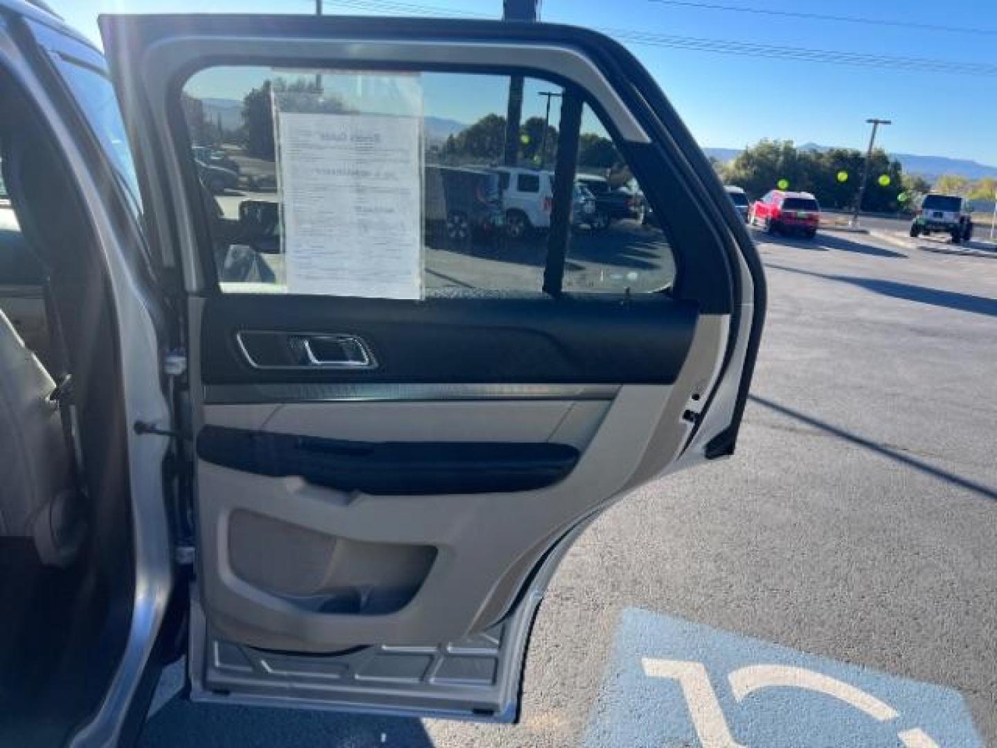 2018 Ingot Silver Metallic /Medium Stone/Medium Light Stone Ford Explorer XLT (1FM5K8D84JG) with an EcoBoost 2.3L I-4 gasoline direct injection engine, Automatic transmission, located at 1865 East Red Hills Pkwy, St. George, 84770, (435) 628-0023, 37.120850, -113.543640 - We specialize in helping ALL people get the best financing available. No matter your credit score, good, bad or none we can get you an amazing rate. Had a bankruptcy, divorce, or repossessions? We give you the green light to get your credit back on the road. Low down and affordable payments that fit - Photo#28