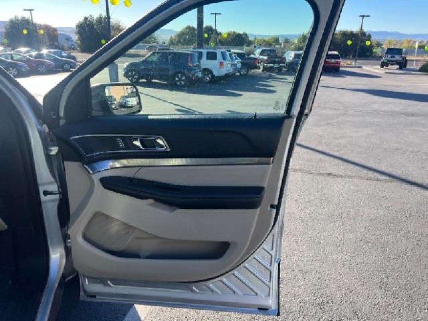 2018 Ingot Silver Metallic /Medium Stone/Medium Light Stone Ford Explorer XLT (1FM5K8D84JG) with an EcoBoost 2.3L I-4 gasoline direct injection engine, Automatic transmission, located at 1865 East Red Hills Pkwy, St. George, 84770, (435) 628-0023, 37.120850, -113.543640 - We specialize in helping ALL people get the best financing available. No matter your credit score, good, bad or none we can get you an amazing rate. Had a bankruptcy, divorce, or repossessions? We give you the green light to get your credit back on the road. Low down and affordable payments that fit - Photo#30