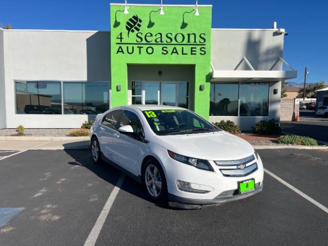 photo of 2013 Chevrolet Volt Premium w/ Navigation  and  LEP