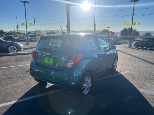 2021 Caribbean Blue Metallic /Jet Black Chevrolet Spark FWD LS Automatic (KL8CB6SA4MC) with an 1.4L I-4 DOHC engine, Automatic transmission, located at 940 North Main Street, Cedar City, UT, 84720, (435) 628-0023, 37.692936, -113.061897 - We specialize in helping ALL people get the best financing available. No matter your credit score, good, bad or none we can get you an amazing rate. Had a bankruptcy, divorce, or repossessions? We give you the green light to get your credit back on the road. Low down and affordable payments that fit - Photo#6