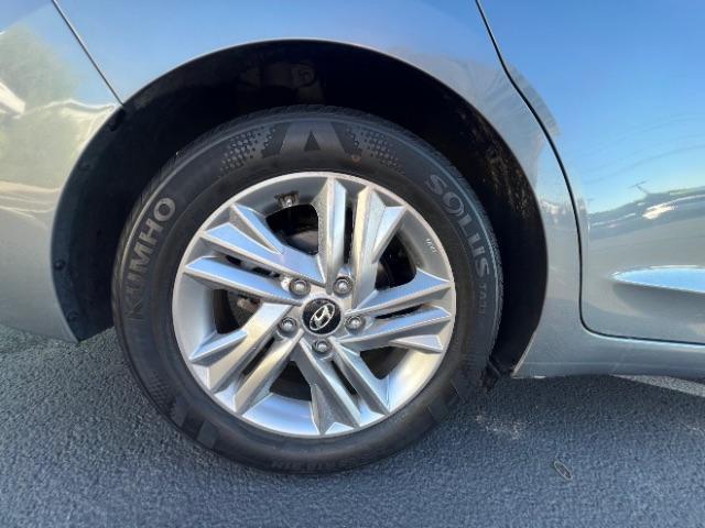 2019 Galactic Gray /Gray Hyundai Elantra Value Edition (KMHD84LF3KU) with an Nu 2L I-4 DOHC engine, Automatic transmission, located at 940 North Main Street, Cedar City, UT, 84720, (435) 628-0023, 37.692936, -113.061897 - We specialize in helping ALL people get the best financing available. No matter your credit score, good, bad or none we can get you an amazing rate. Had a bankruptcy, divorce, or repossessions? We give you the green light to get your credit back on the road. Low down and affordable payments that fit - Photo#11