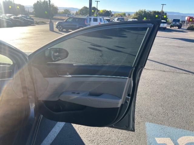 2019 Galactic Gray /Gray Hyundai Elantra Value Edition (KMHD84LF3KU) with an Nu 2L I-4 DOHC engine, Automatic transmission, located at 940 North Main Street, Cedar City, UT, 84720, (435) 628-0023, 37.692936, -113.061897 - We specialize in helping ALL people get the best financing available. No matter your credit score, good, bad or none we can get you an amazing rate. Had a bankruptcy, divorce, or repossessions? We give you the green light to get your credit back on the road. Low down and affordable payments that fit - Photo#27
