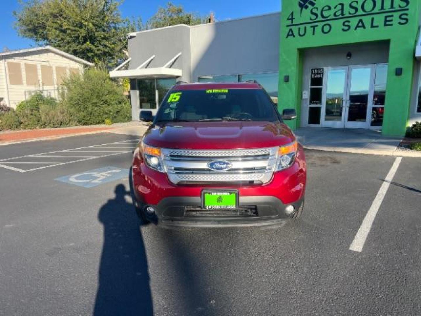 2015 Ruby Red Metallic Tinted Clearcoat /Medium Light Stone Ford Explorer XLT (1FM5K7D81FG) with an EcoBoost 2L I-4 gasoline direct injection engine, Automatic transmission, located at 1865 East Red Hills Pkwy, St. George, 84770, (435) 628-0023, 37.120850, -113.543640 - We specialize in helping ALL people get the best financing available. No matter your credit score, good, bad or none we can get you an amazing rate. Had a bankruptcy, divorce, or repossessions? We give you the green light to get your credit back on the road. Low down and affordable payments that fit - Photo#1