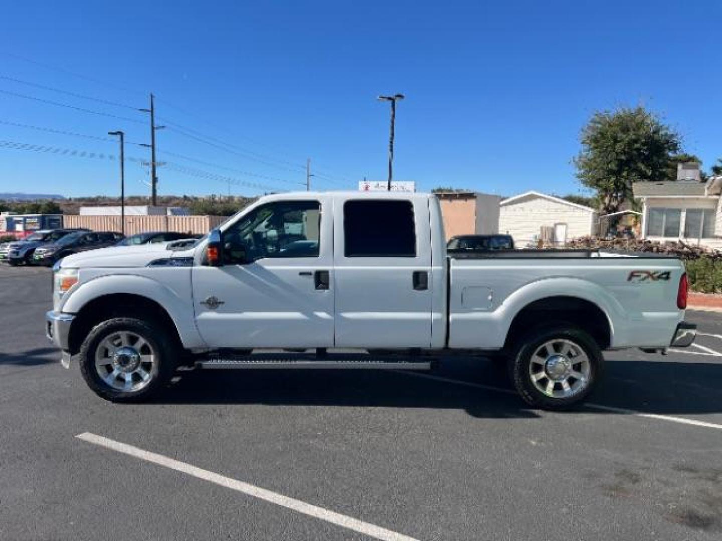 2015 Oxford White /Steel Ford F-250 XLT (1FT7W2BT6FE) with an Powerstroke 6.7L V-8 diesel direct injection engine, Automatic transmission, located at 1865 East Red Hills Pkwy, St. George, 84770, (435) 628-0023, 37.120850, -113.543640 - We specialize in helping ALL people get the best financing available. No matter your credit score, good, bad or none we can get you an amazing rate. Had a bankruptcy, divorce, or repossessions? We give you the green light to get your credit back on the road. Low down and affordable payments that fit - Photo#3
