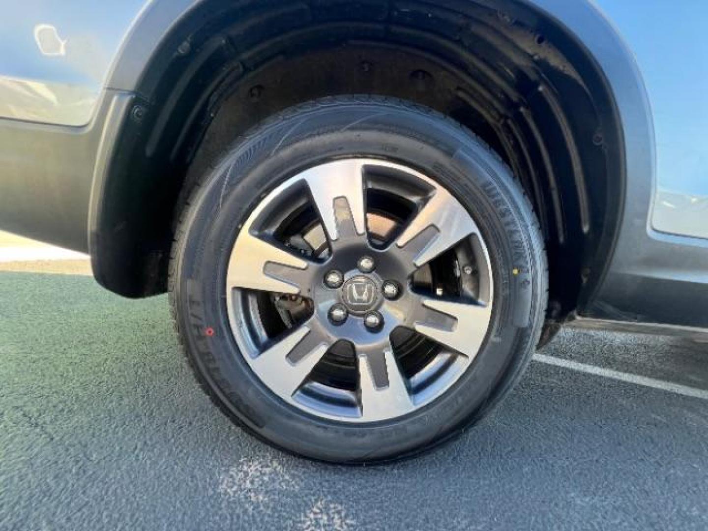 2019 Modern Steel Metallic /Gray Honda Ridgeline RTL (5FPYK3F53KB) with an 3.5L V-6 gasoline direct injection engine, Automatic transmission, located at 1865 East Red Hills Pkwy, St. George, 84770, (435) 628-0023, 37.120850, -113.543640 - We specialize in helping ALL people get the best financing available. No matter your credit score, good, bad or none we can get you an amazing rate. Had a bankruptcy, divorce, or repossessions? We give you the green light to get your credit back on the road. Low down and affordable payments that fit - Photo#9