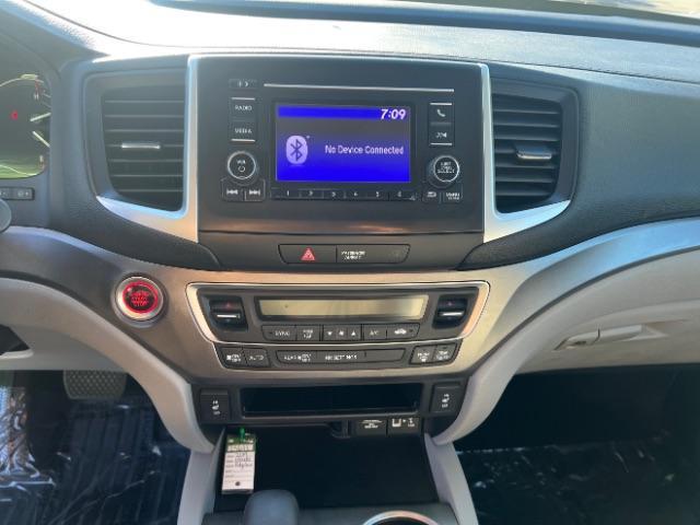 2019 Modern Steel Metallic /Gray Honda Ridgeline RTL (5FPYK3F53KB) with an 3.5L V-6 gasoline direct injection engine, Automatic transmission, located at 1865 East Red Hills Pkwy, St. George, 84770, (435) 628-0023, 37.120850, -113.543640 - We specialize in helping ALL people get the best financing available. No matter your credit score, good, bad or none we can get you an amazing rate. Had a bankruptcy, divorce, or repossessions? We give you the green light to get your credit back on the road. Low down and affordable payments that fit - Photo#17