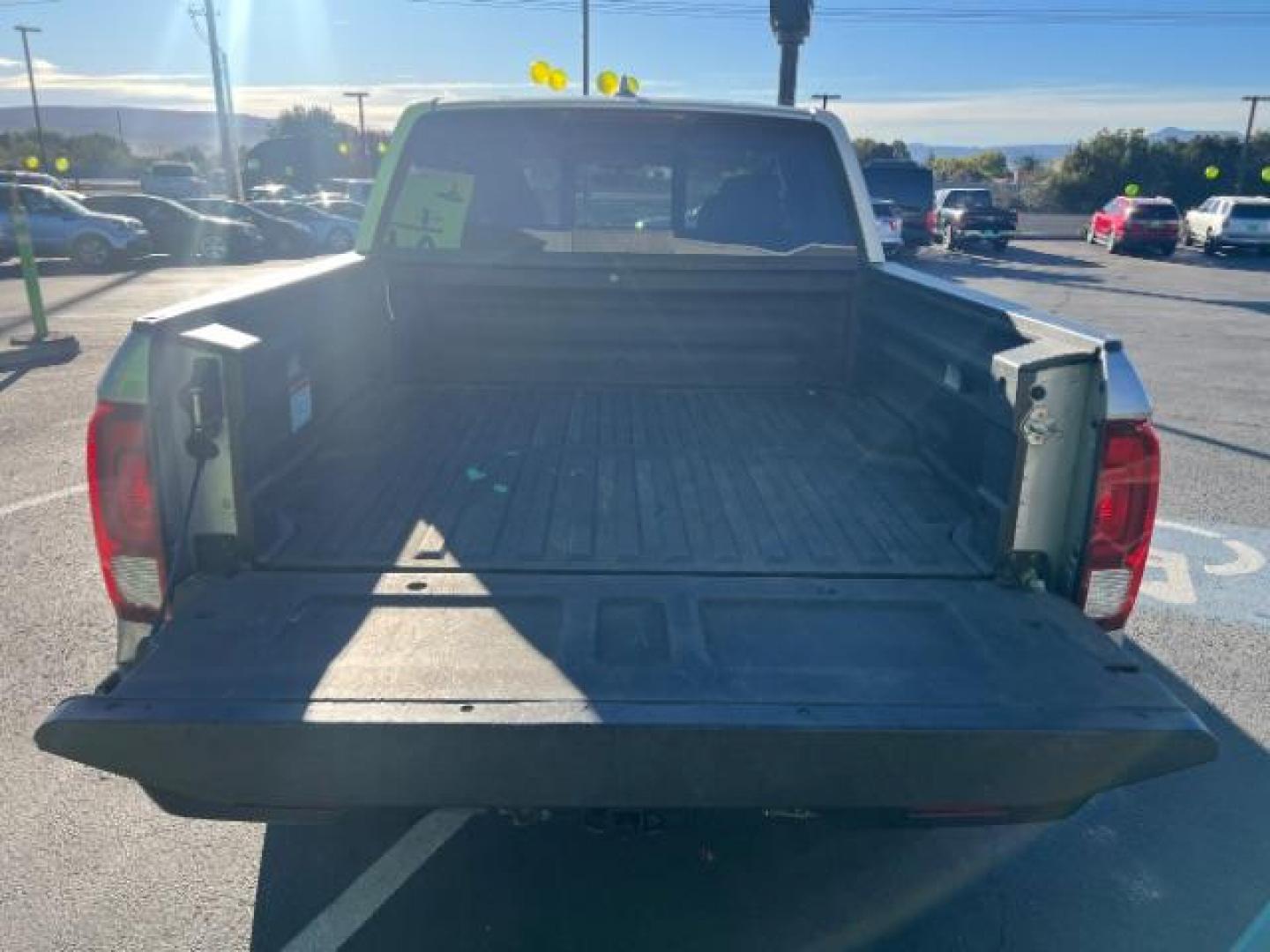 2019 Modern Steel Metallic /Gray Honda Ridgeline RTL (5FPYK3F53KB) with an 3.5L V-6 gasoline direct injection engine, Automatic transmission, located at 1865 East Red Hills Pkwy, St. George, 84770, (435) 628-0023, 37.120850, -113.543640 - We specialize in helping ALL people get the best financing available. No matter your credit score, good, bad or none we can get you an amazing rate. Had a bankruptcy, divorce, or repossessions? We give you the green light to get your credit back on the road. Low down and affordable payments that fit - Photo#23