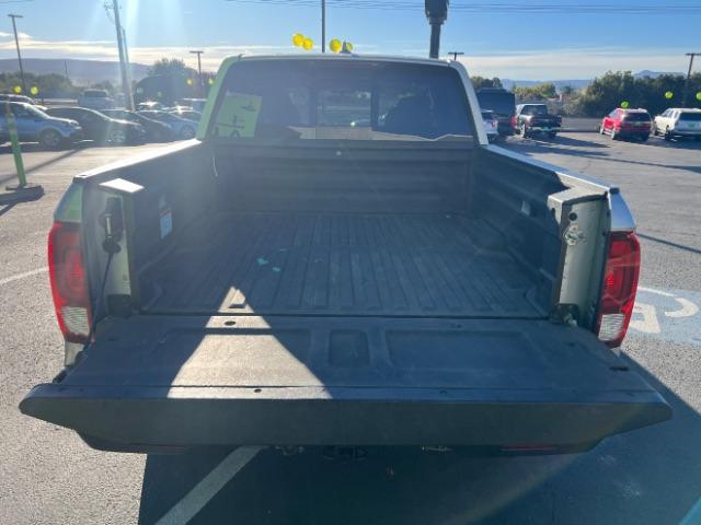 2019 Modern Steel Metallic /Gray Honda Ridgeline RTL (5FPYK3F53KB) with an 3.5L V-6 gasoline direct injection engine, Automatic transmission, located at 1865 East Red Hills Pkwy, St. George, 84770, (435) 628-0023, 37.120850, -113.543640 - We specialize in helping ALL people get the best financing available. No matter your credit score, good, bad or none we can get you an amazing rate. Had a bankruptcy, divorce, or repossessions? We give you the green light to get your credit back on the road. Low down and affordable payments that fit - Photo#23