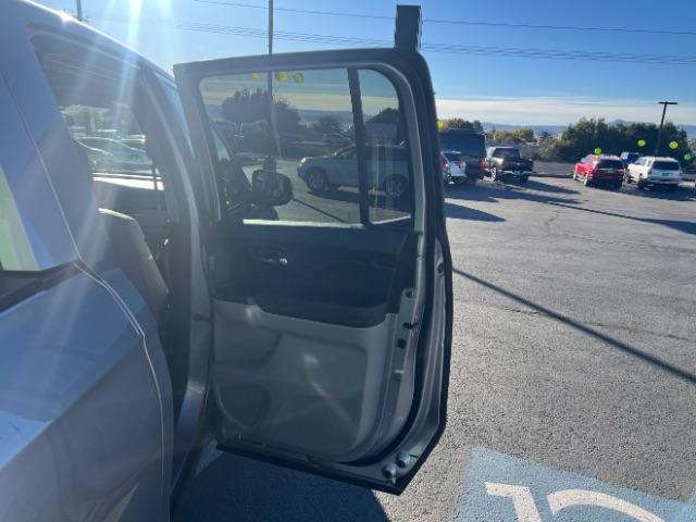 2019 Modern Steel Metallic /Gray Honda Ridgeline RTL (5FPYK3F53KB) with an 3.5L V-6 gasoline direct injection engine, Automatic transmission, located at 1865 East Red Hills Pkwy, St. George, 84770, (435) 628-0023, 37.120850, -113.543640 - We specialize in helping ALL people get the best financing available. No matter your credit score, good, bad or none we can get you an amazing rate. Had a bankruptcy, divorce, or repossessions? We give you the green light to get your credit back on the road. Low down and affordable payments that fit - Photo#24