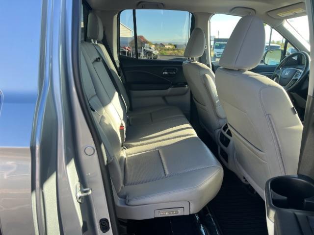 2019 Modern Steel Metallic /Gray Honda Ridgeline RTL (5FPYK3F53KB) with an 3.5L V-6 gasoline direct injection engine, Automatic transmission, located at 1865 East Red Hills Pkwy, St. George, 84770, (435) 628-0023, 37.120850, -113.543640 - We specialize in helping ALL people get the best financing available. No matter your credit score, good, bad or none we can get you an amazing rate. Had a bankruptcy, divorce, or repossessions? We give you the green light to get your credit back on the road. Low down and affordable payments that fit - Photo#25