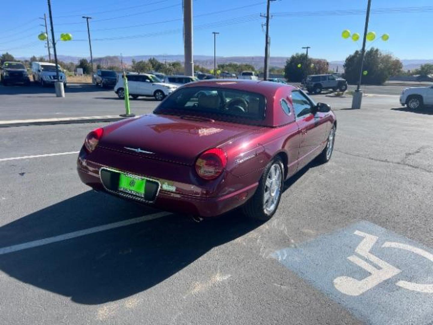2004 Maroon /Beige Ford Thunderbird Deluxe (1FAHP60A74Y) , Automatic transmission, located at 1865 East Red Hills Pkwy, St. George, 84770, (435) 628-0023, 37.120850, -113.543640 - Photo#6
