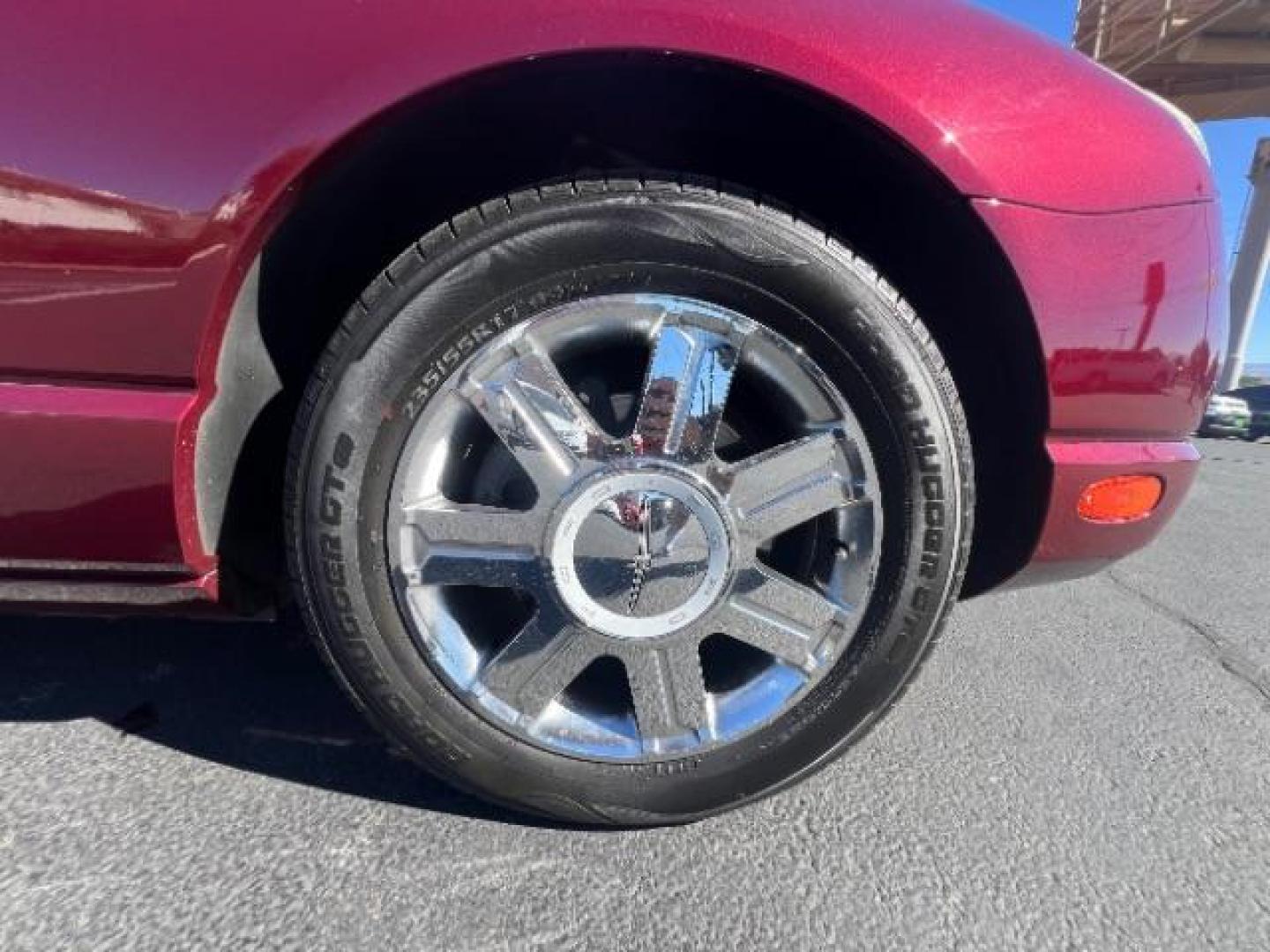 2004 Maroon /Beige Ford Thunderbird Deluxe (1FAHP60A74Y) , Automatic transmission, located at 1865 East Red Hills Pkwy, St. George, 84770, (435) 628-0023, 37.120850, -113.543640 - Photo#8
