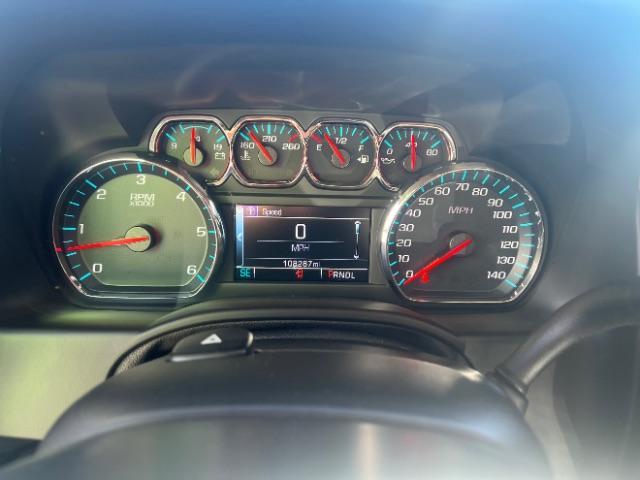 2020 Summit White /Jet Black GMC Yukon 4WD SLT (1GKS2BKC6LR) with an EcoTec3 5.3L V-8 gasoline direct injection engine, Automatic transmission, located at 1865 East Red Hills Pkwy, St. George, 84770, (435) 628-0023, 37.120850, -113.543640 - Photo#16