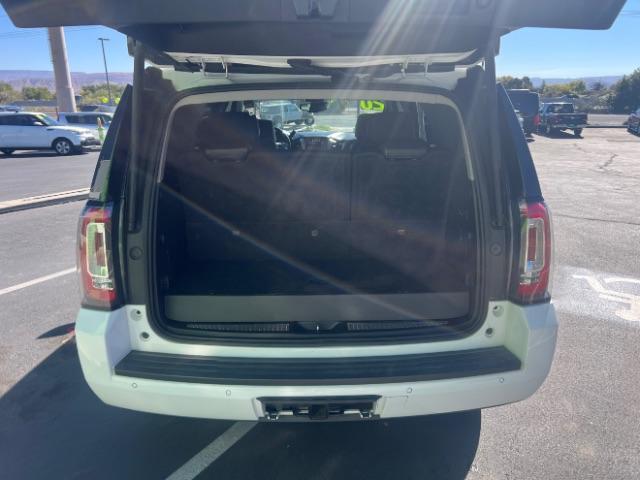 2020 Summit White /Jet Black GMC Yukon 4WD SLT (1GKS2BKC6LR) with an EcoTec3 5.3L V-8 gasoline direct injection engine, Automatic transmission, located at 1865 East Red Hills Pkwy, St. George, 84770, (435) 628-0023, 37.120850, -113.543640 - Photo#26