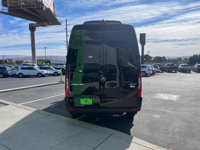 2024 Jet Black /Black Mercedes-Benz Sprinter 2500 Standard Roof 4-Cyl Diesel HO (W1Z4NFHY5RP) with an 2L I-4 diesel direct injection engine, Automatic transmission, located at 1865 East Red Hills Pkwy, St. George, 84770, (435) 628-0023, 37.120850, -113.543640 - Spotless Sprinter ready to take your whole family on a road trip. Fully serviced and nearly perfect. Lots of options like 360 backup camera, Lane assist, tow hitch, navigation, large radio screen, leather seats, high output engine: Automatic Parking Back-Up Camera Blind Spot Monitor Bluetooth Conne - Photo#5