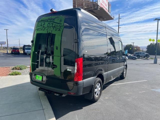 2024 Jet Black /Black Mercedes-Benz Sprinter 2500 Standard Roof 4-Cyl Diesel HO (W1Z4NFHY5RP) with an 2L I-4 diesel direct injection engine, Automatic transmission, located at 1865 East Red Hills Pkwy, St. George, 84770, (435) 628-0023, 37.120850, -113.543640 - Spotless Sprinter ready to take your whole family on a road trip. Fully serviced and nearly perfect. Lots of options like 360 backup camera, Lane assist, tow hitch, navigation, large radio screen, leather seats, high output engine: Automatic Parking Back-Up Camera Blind Spot Monitor Bluetooth Conne - Photo#6