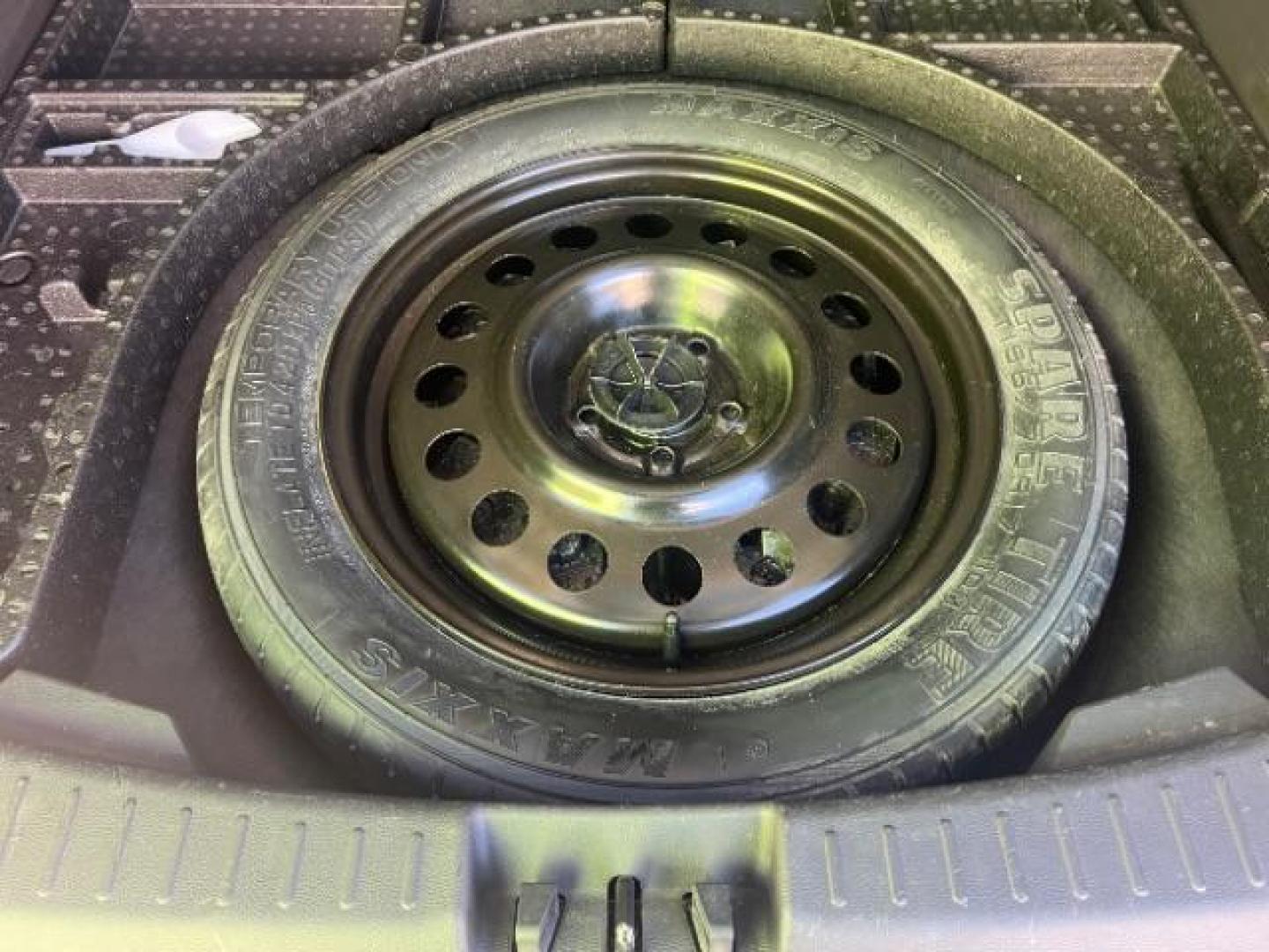 2017 Magnetic Metallic /Medium Light Stone Ford Escape SE (1FMCU9GD6HU) with an EcoBoost 1.5L I-4 gasoline direct injection engine, Automatic transmission, located at 1865 East Red Hills Pkwy, St. George, 84770, (435) 628-0023, 37.120850, -113.543640 - We specialize in helping ALL people get the best financing available. No matter your credit score, good, bad or none we can get you an amazing rate. Had a bankruptcy, divorce, or repossessions? We give you the green light to get your credit back on the road. Low down and affordable payments that fit - Photo#25