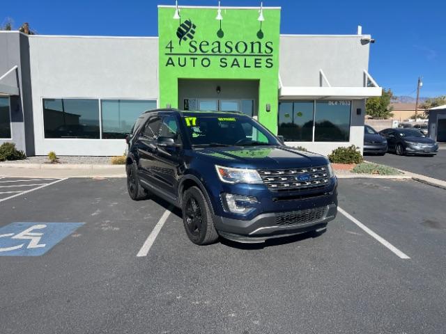 photo of 2017 Ford Explorer XLT