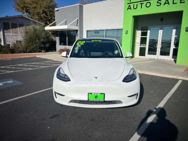 2022 Pearl White Multi-Coat /Black Tesla Model Y Long Range Dual Motor All-Wheel Drive (7SAYGAEEXNF) with an ELECTRIC engine, Automatic transmission, located at 1865 East Red Hills Pkwy, St. George, 84770, (435) 628-0023, 37.120850, -113.543640 - Excellent Tesla Model Y Long Range All Wheel Drive with 3rd row! 7 Seats! Battery is 90% healthy. Gets 290 on full charge. Still has remaining 120k mile Tesla warranty on battery and motor. We have aftermarkt battery warranties available. Southern Utah's Tesla Experts 4 Seasons Auto DL 7932 - Photo#3